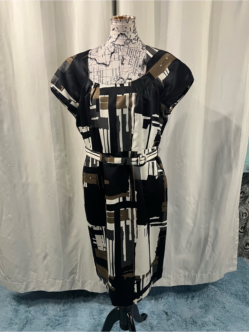 7 for $30 Apostrophe Black, White & Brown Midi Dress with Belt